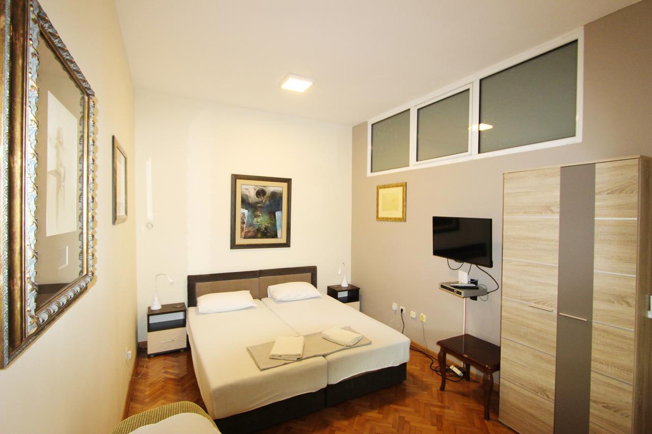 Art Guesthouse Котор Екстериор снимка