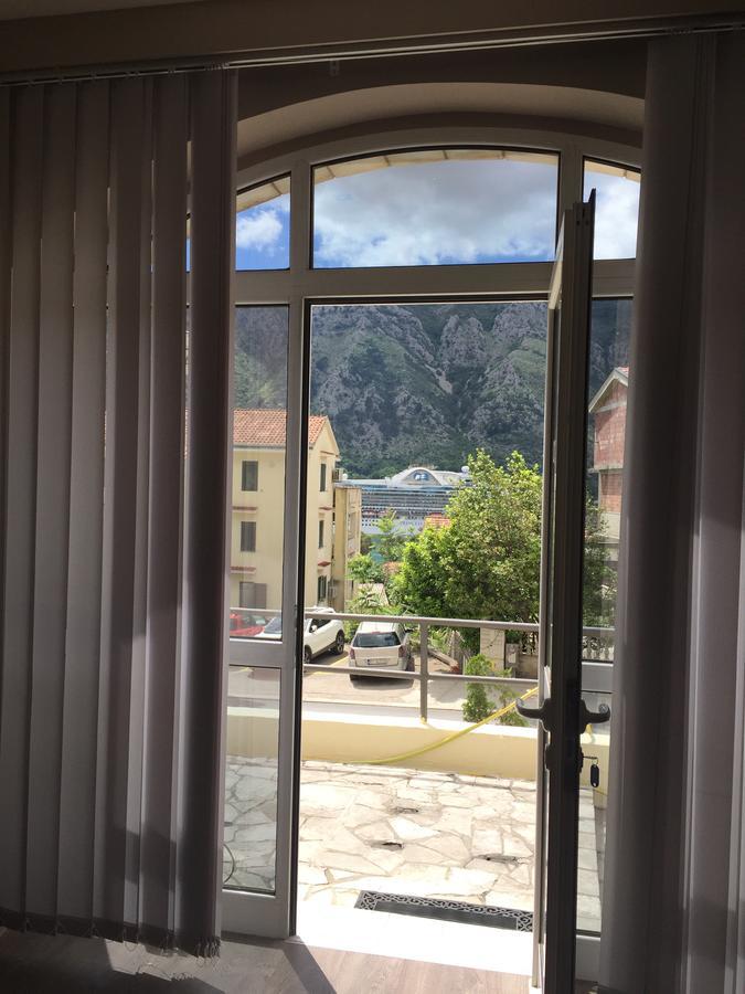 Art Guesthouse Котор Екстериор снимка