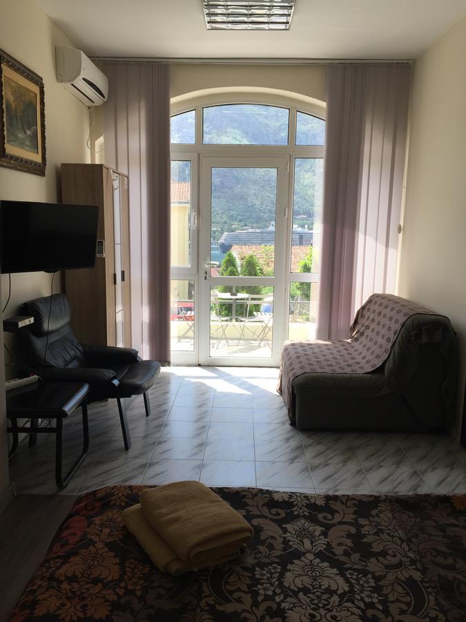 Art Guesthouse Котор Екстериор снимка
